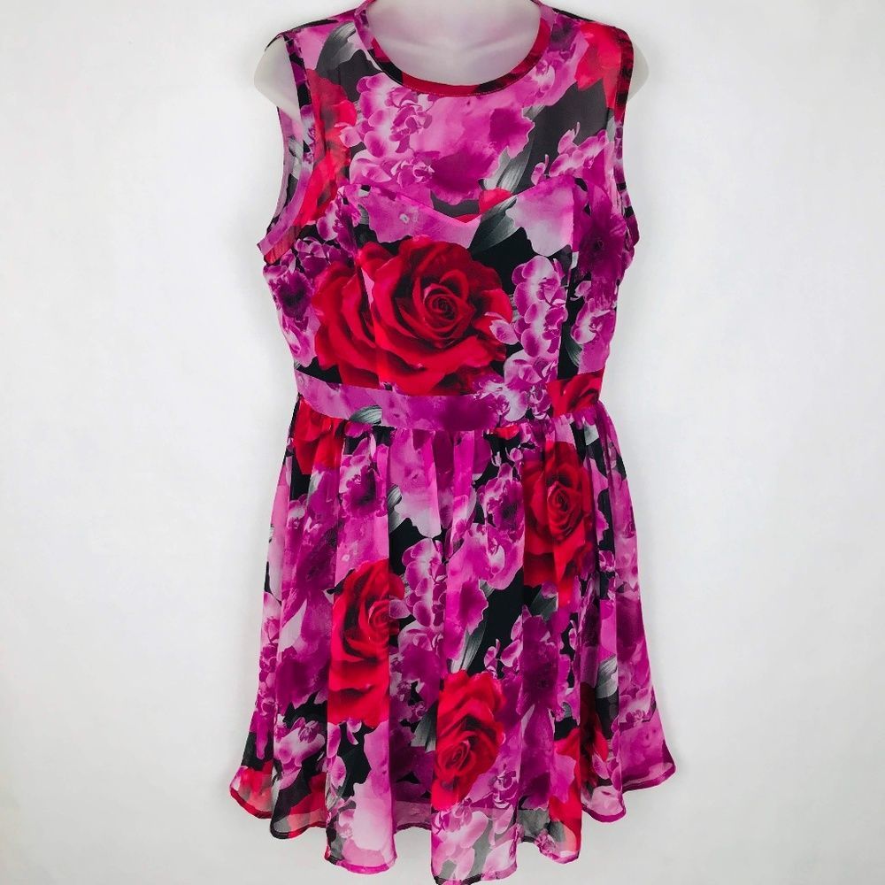 Forever21 Sweetheart Neckline Floral Dress